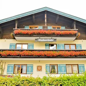Greti Schoenau am Koenigsee
